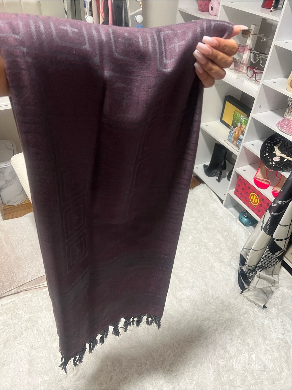 Plum Patterned Tassel Throw Scarf - Premium Home Accent